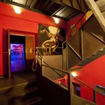 Entry to Chapeau rouge club